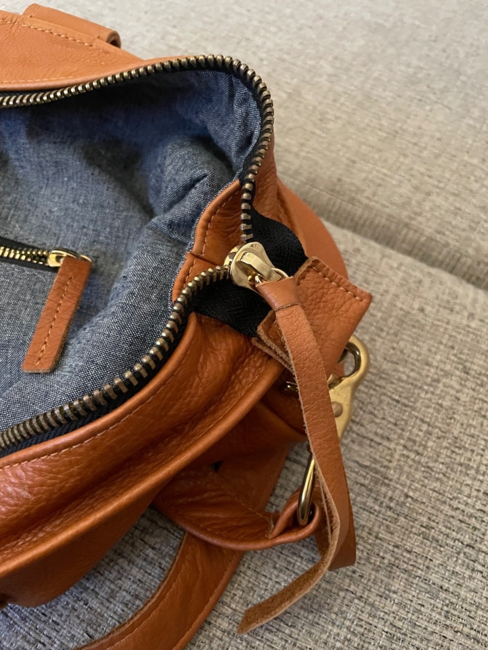 Clare V leather tan messenger bag - Picture 5 of 6